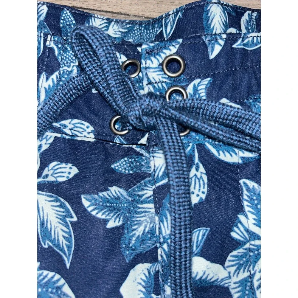 Faherty Men’s Sunwashed Floral Board Shorts Size 40 NWT